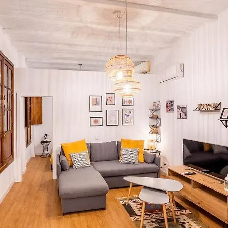 Apartament Palacios Malaver *