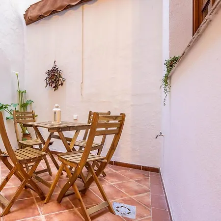 Palacios Malaver * Sewilla